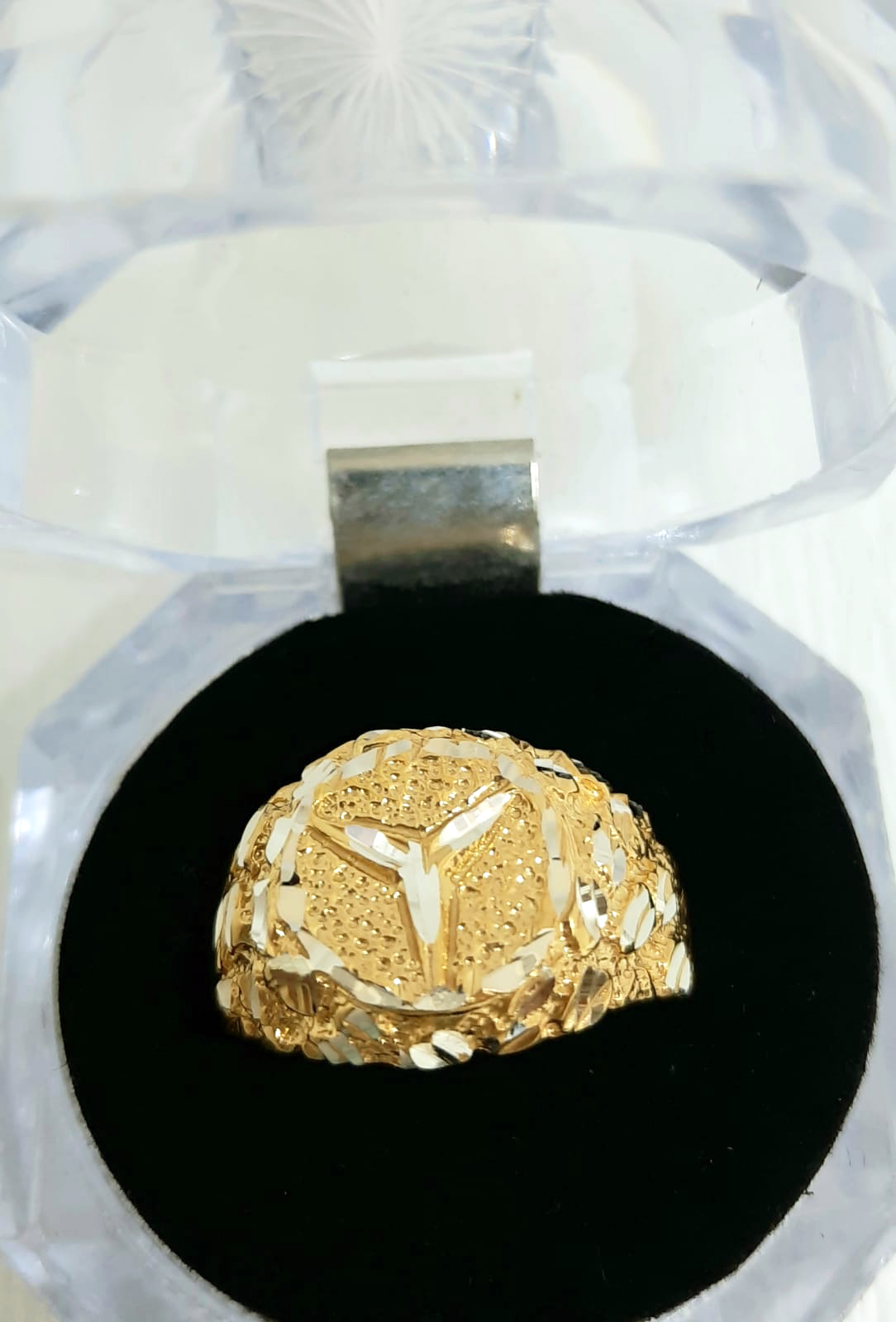 Gold Gent Ring